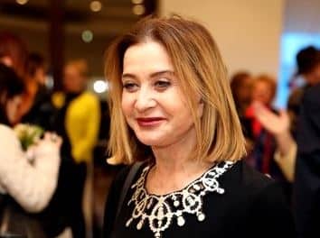 Sandra Sade enjoying some party time